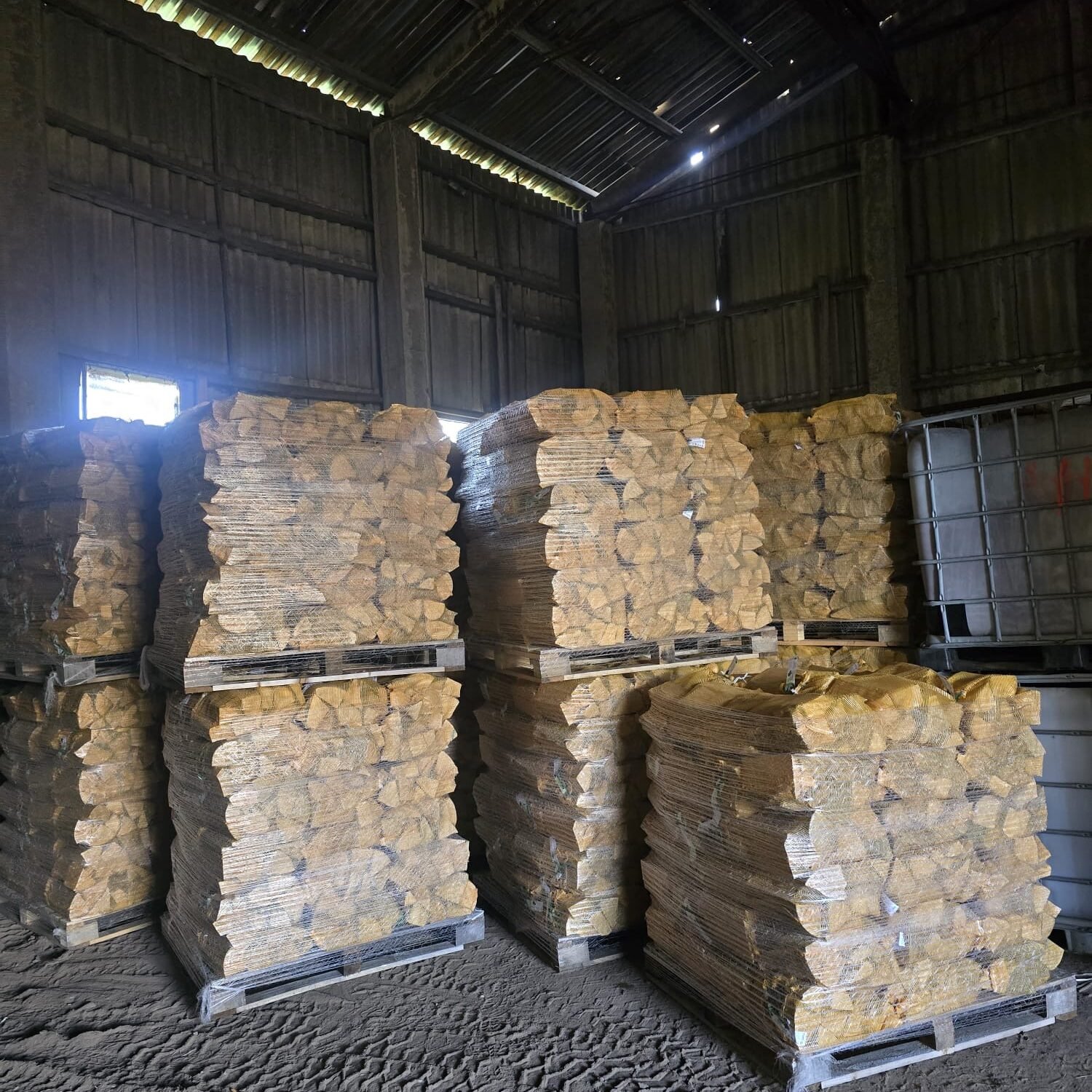 8a3dd02d-5bd4-48b0-8f9f-902e476f9c0b